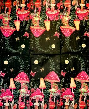 161 Halloween - 3-lagig (rosa)